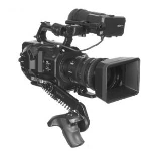 索尼（SONY）PXW-FS7专业数字摄像机  FS7K(含FE28-135镜头) 索尼专业配件套装