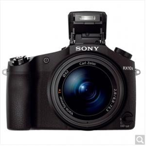 索尼（SONY） DSC-RX10 Ⅱ 黑卡数码相机 等效24-200mm F2.8 蔡司镜头（WIFI/NFC RX10M2）