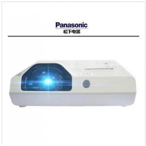 松下（Panasonic）短焦投影机教育教学新款 PT-X3261STC